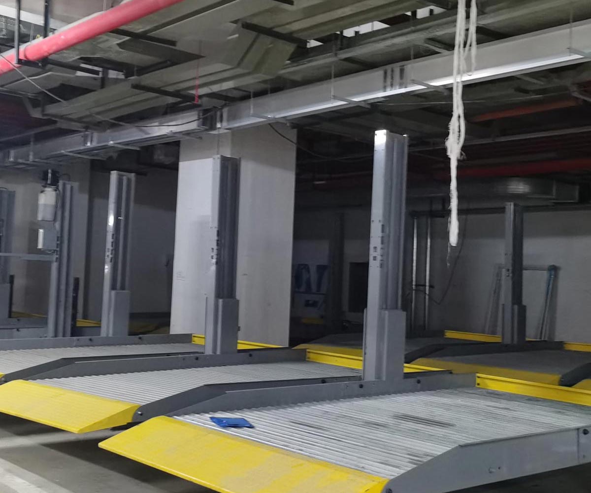雙柱簡易升降類機械停車庫出租