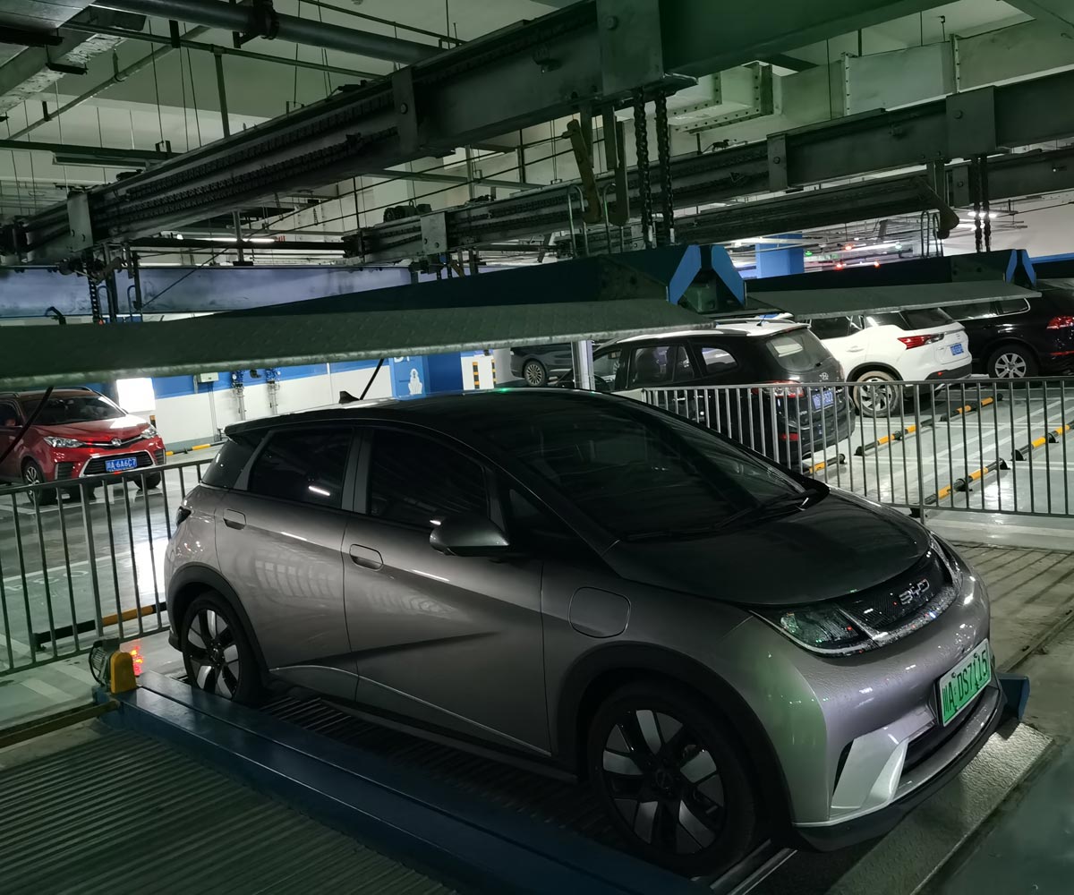 小金上下升降機(jī)械停車場